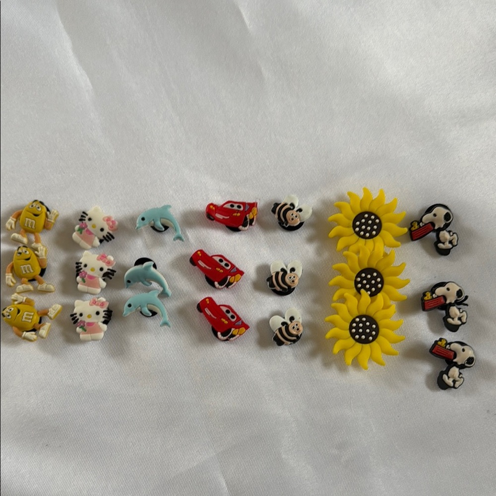 Shoe charms